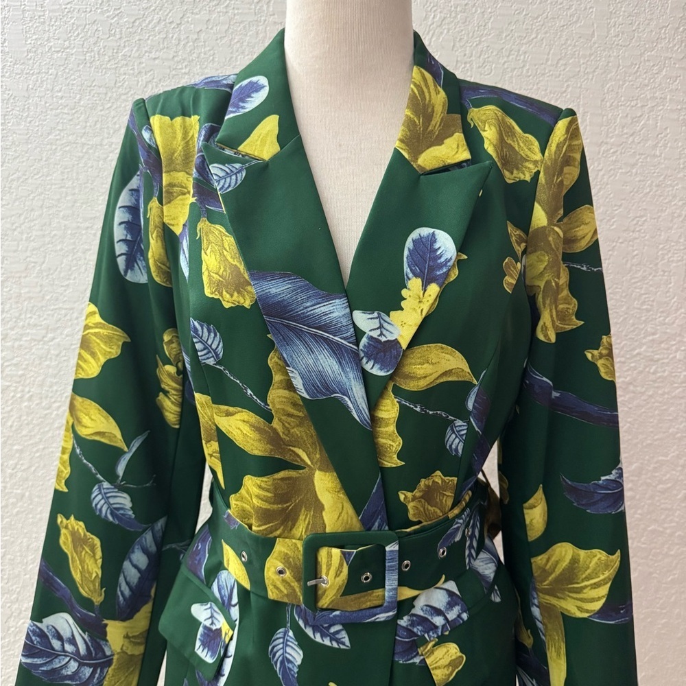 Everlynn Women’s Business Outfit Blazer - Picture 2 of 16